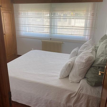 Chalet Adosado Independiente En Vigo - Canido Oya Ngoại thất bức ảnh