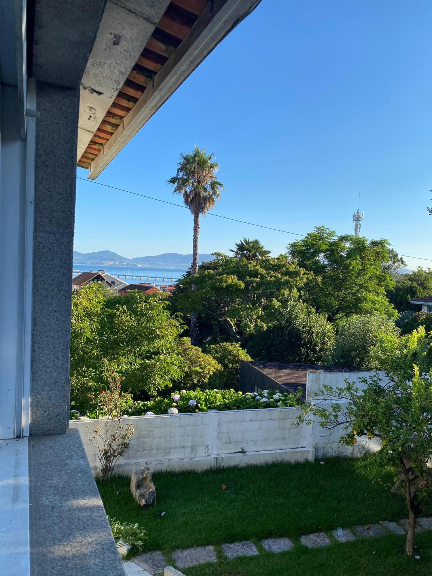 Chalet Adosado Independiente En Vigo - Canido Oya Ngoại thất bức ảnh