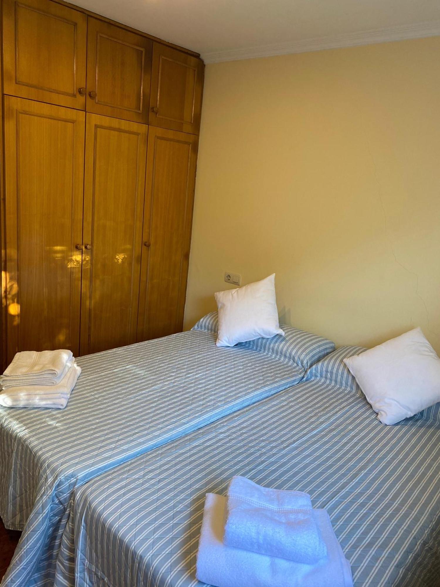 Chalet Adosado Independiente En Vigo - Canido Oya Ngoại thất bức ảnh