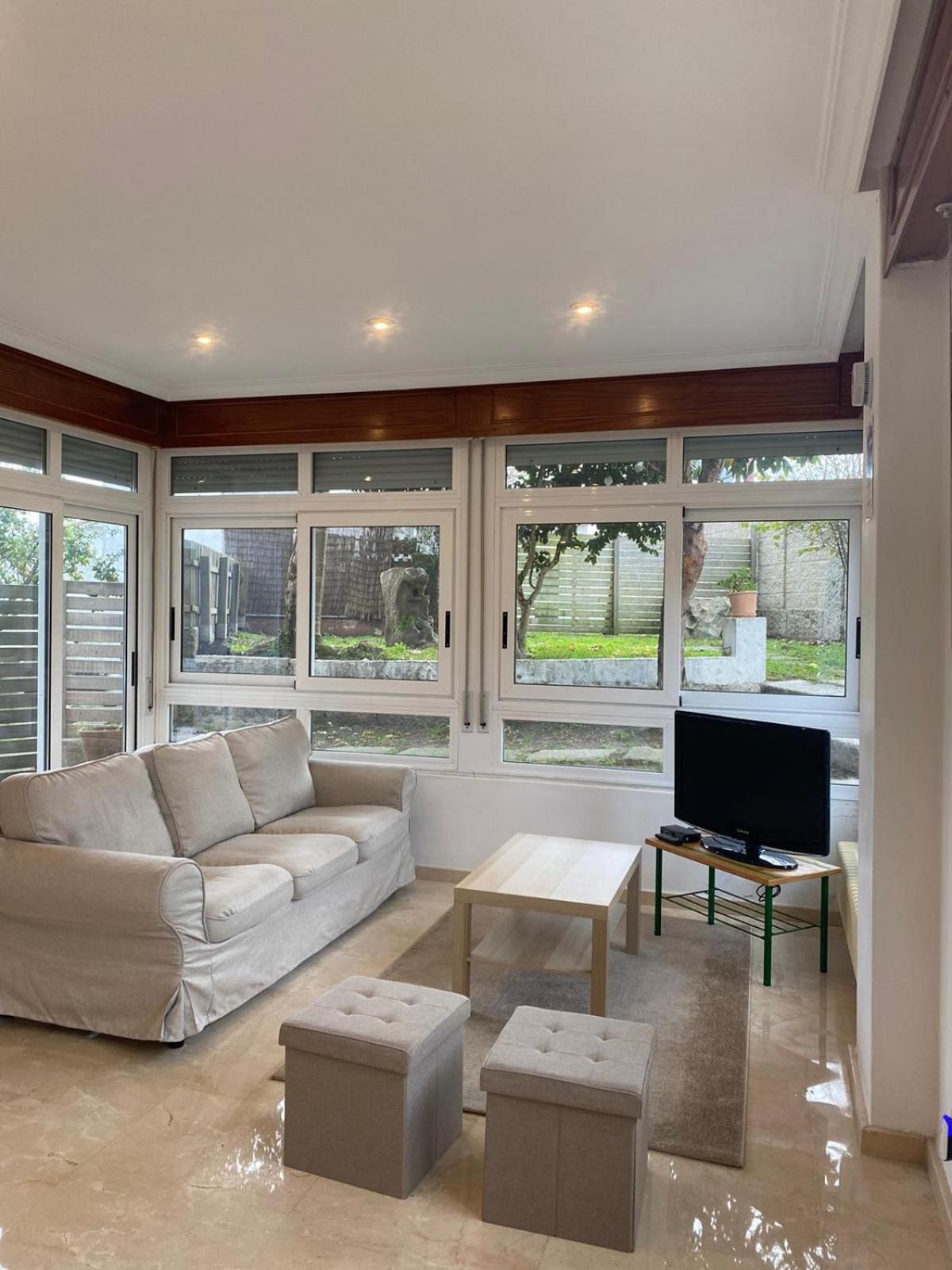 Chalet Adosado Independiente En Vigo - Canido Oya Ngoại thất bức ảnh
